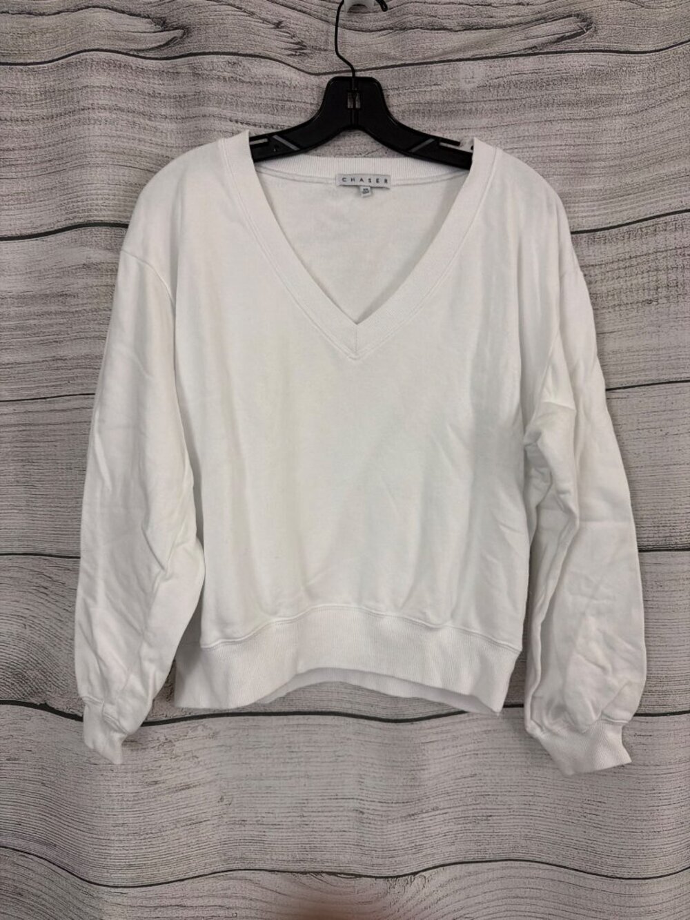 Chaser Pullover White V-Neck Sweatshirt Size XS